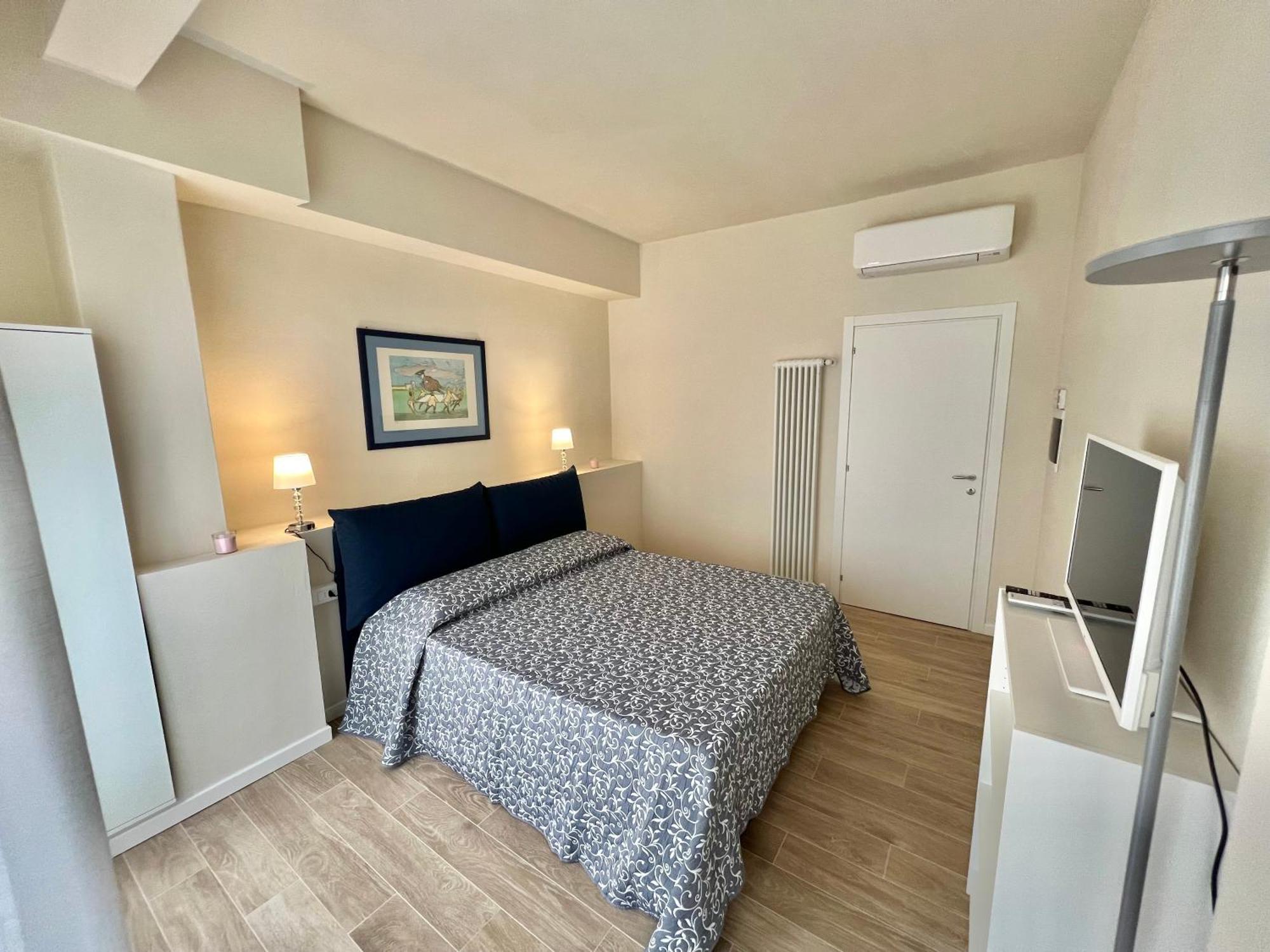 פיזה F&F Rooms מראה חיצוני תמונה